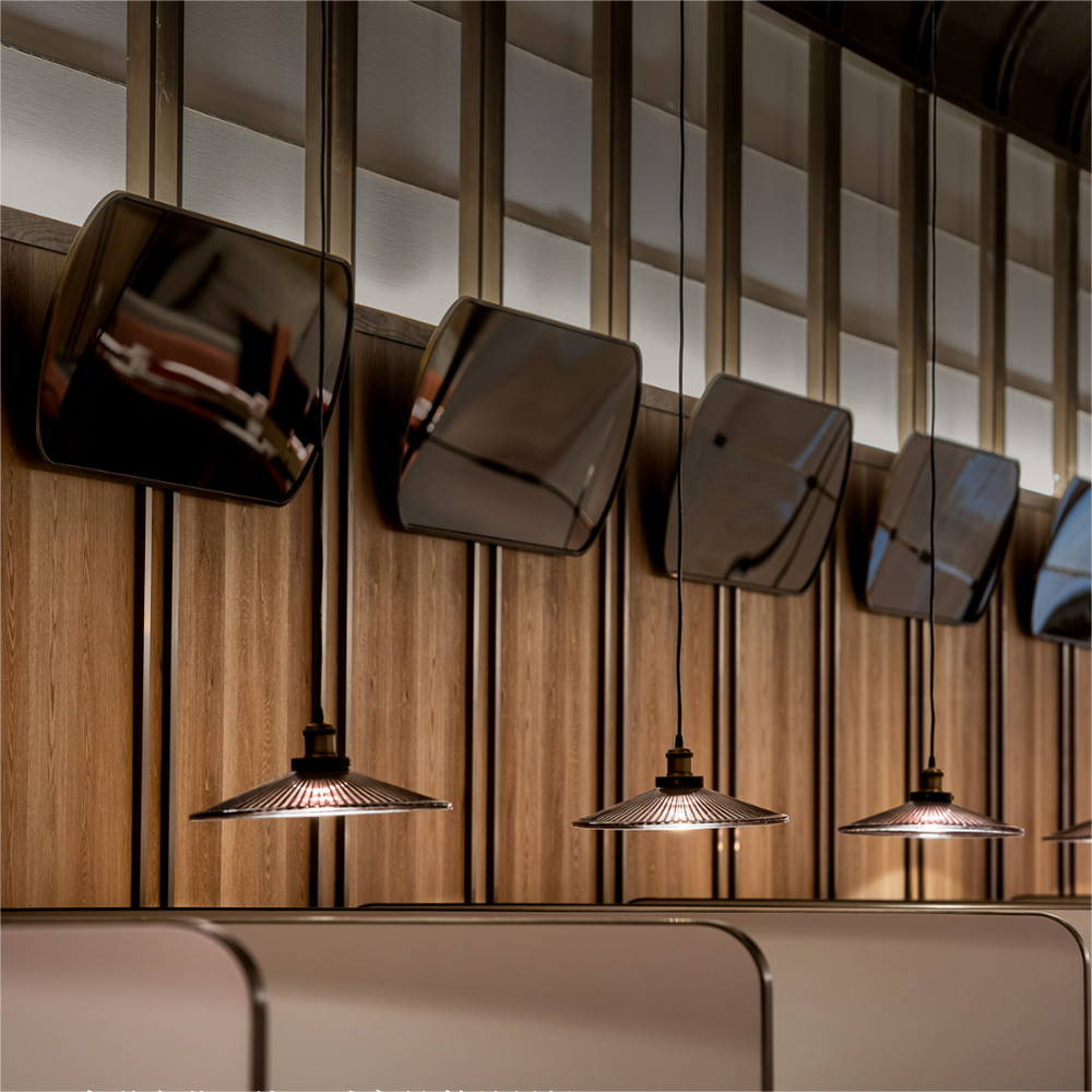 Exclusive hotel public area metal partition