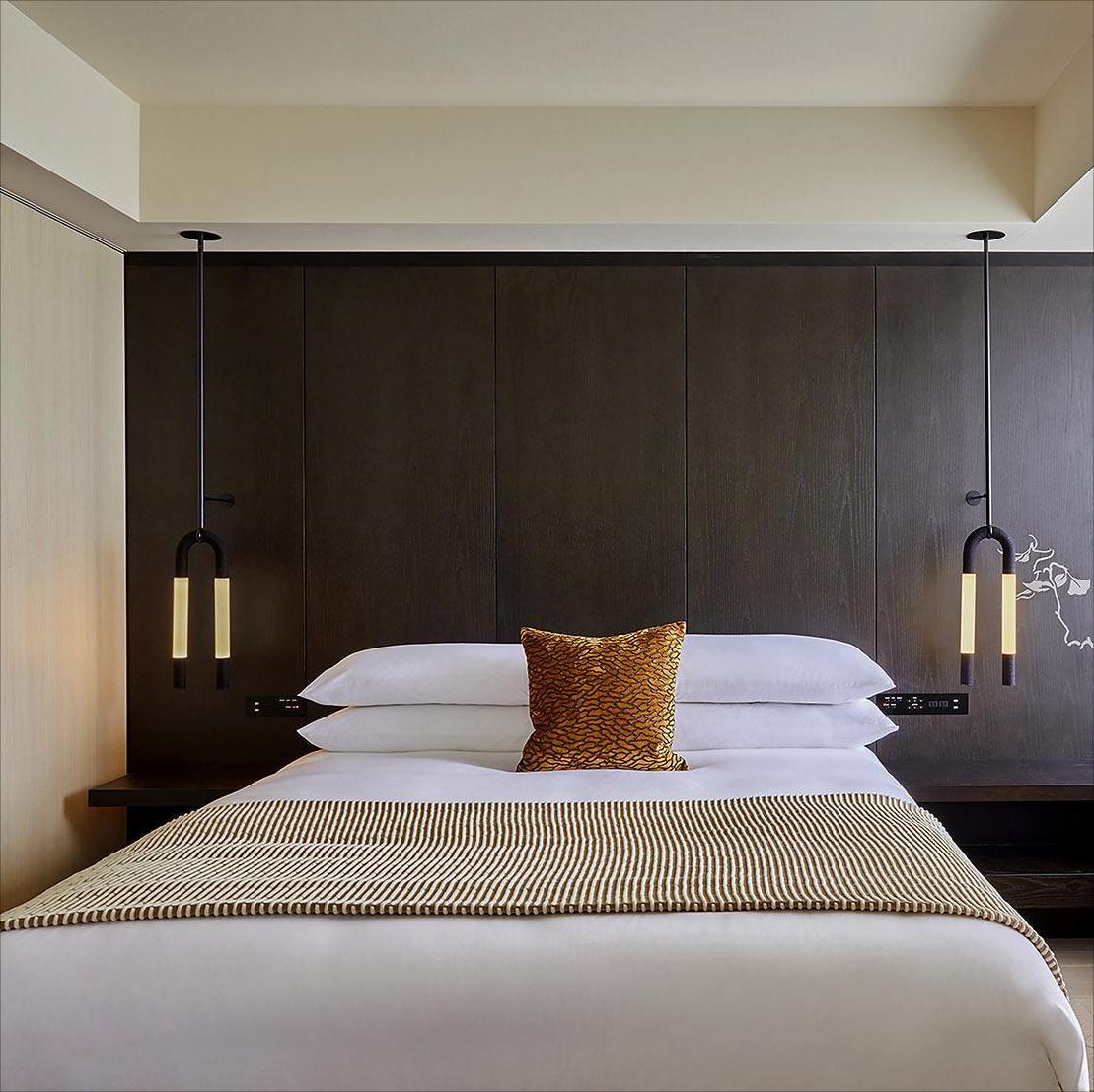 Solid wood hotel walnut headboard bedroom sets