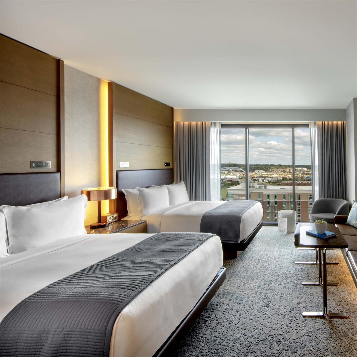 Durable Designed King Size Hotel Headboard For Hotel Bedroom