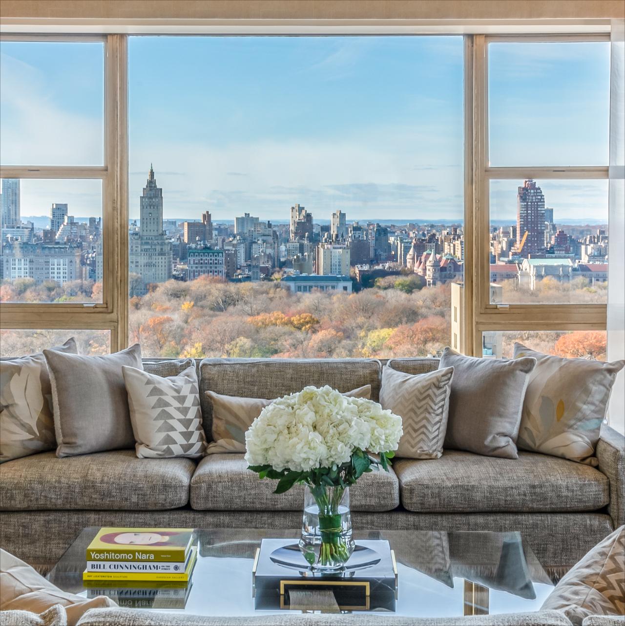 Luxurious Vertical Hotel Headboard For Home Decor