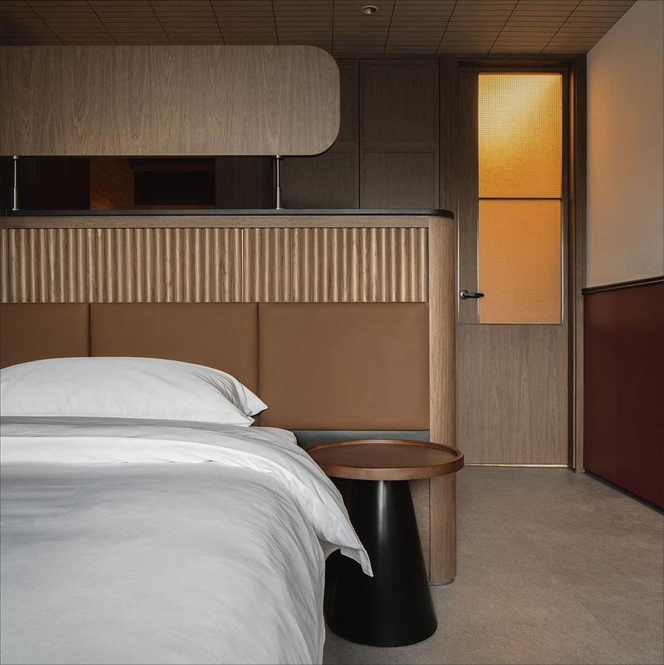 Customized Brown Hotel Furniture With Quartz Countertop