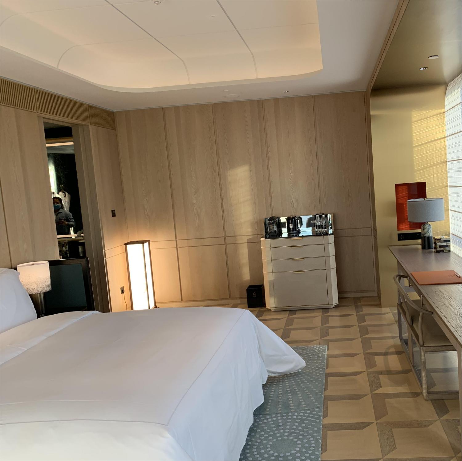 Portable Wooden Guest Room Minibar For Restaurant