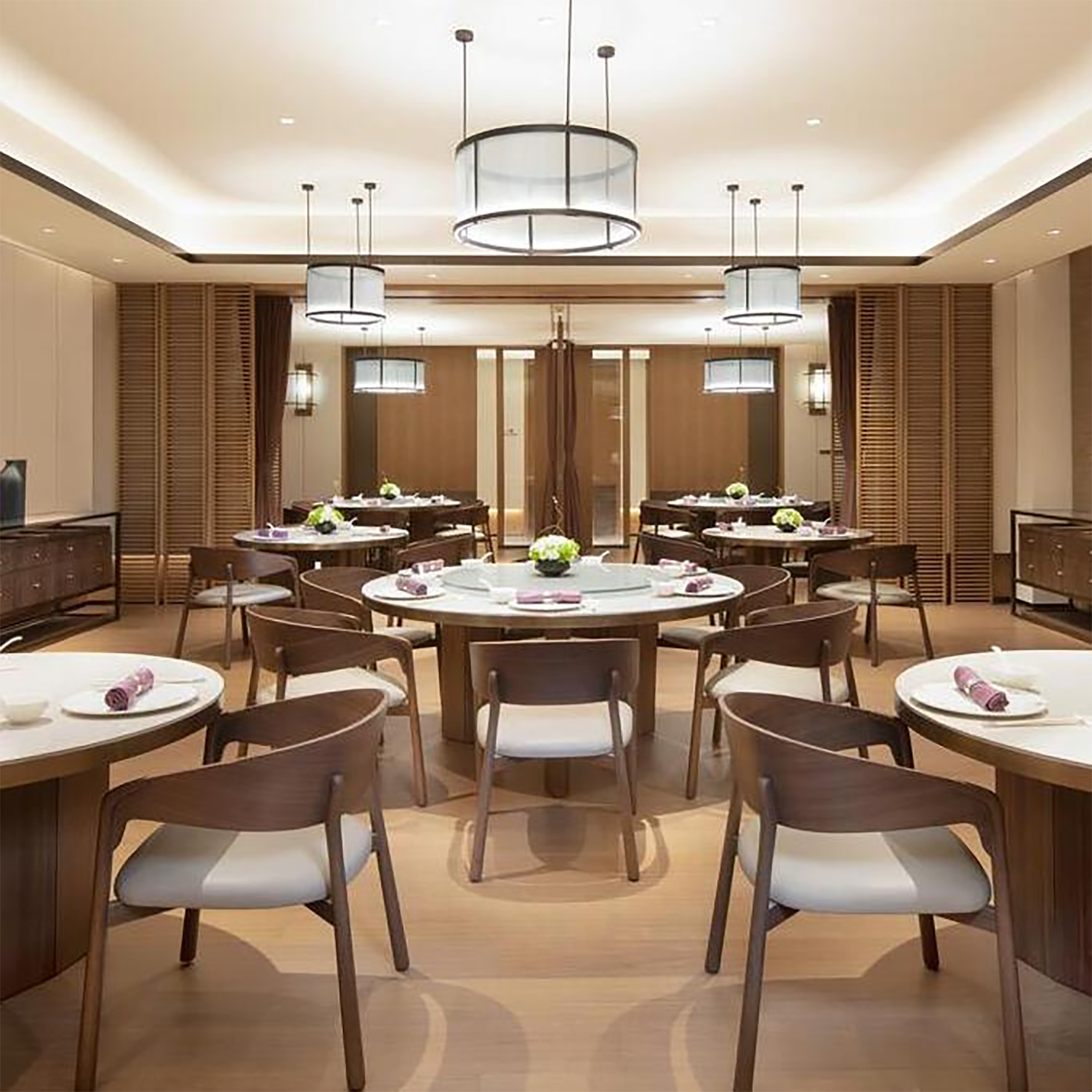 Excellent Quality Cosy Budget Hotel Restaurant Furniture